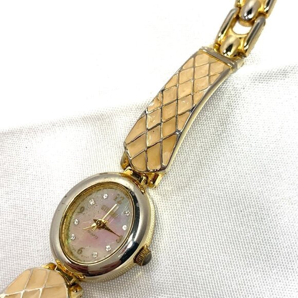 Vintage Gitanoe Womens Gold Tone Mother of Pearl Quartz Watch Diamond Accents - Picture 10 of 12